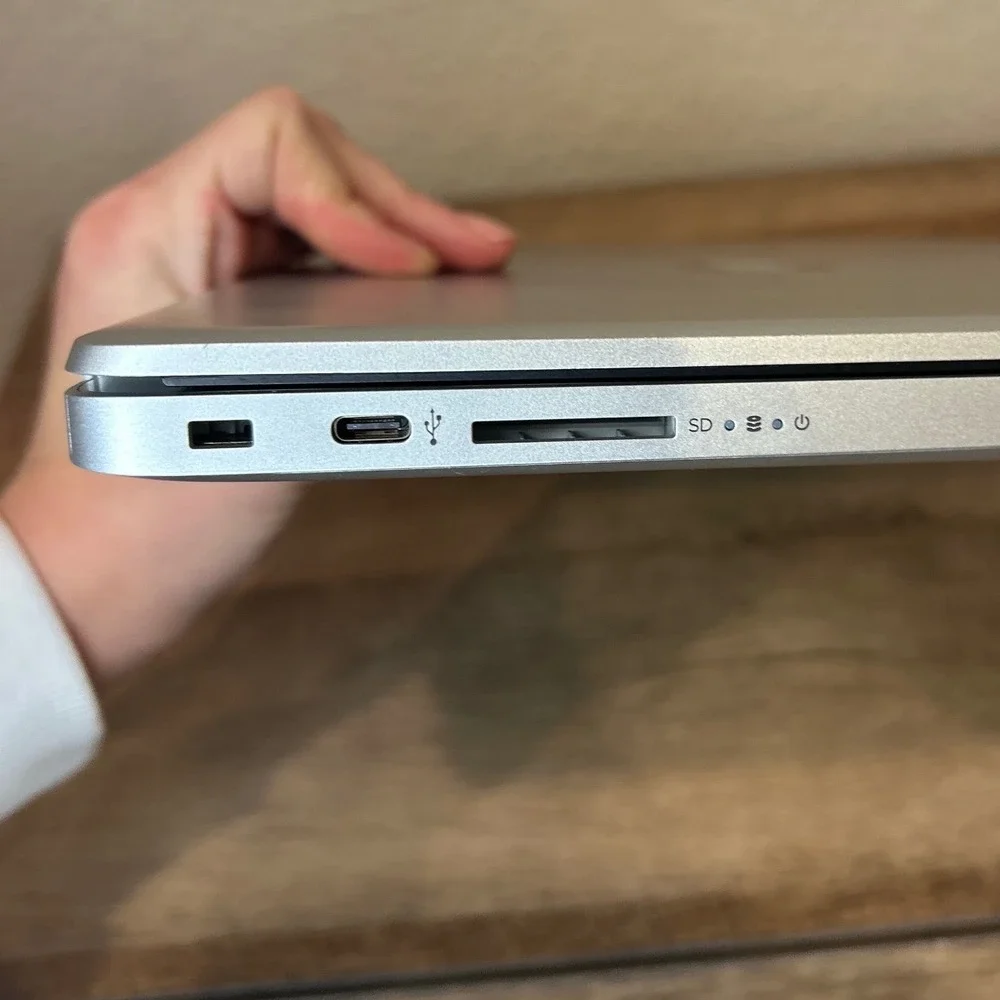 HP Silver Laptop